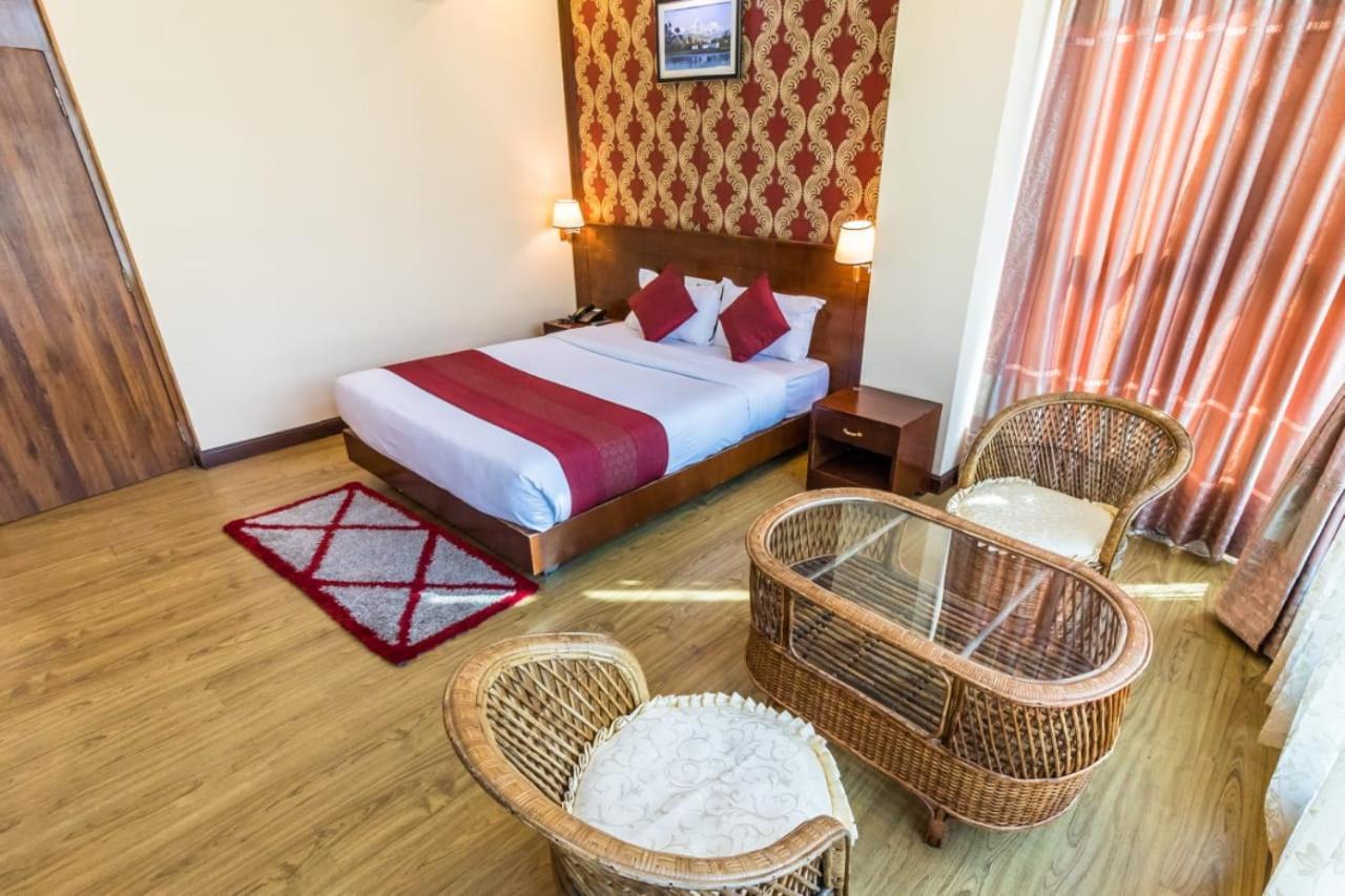 Hotel Pokhara Goodwill Екстериор снимка