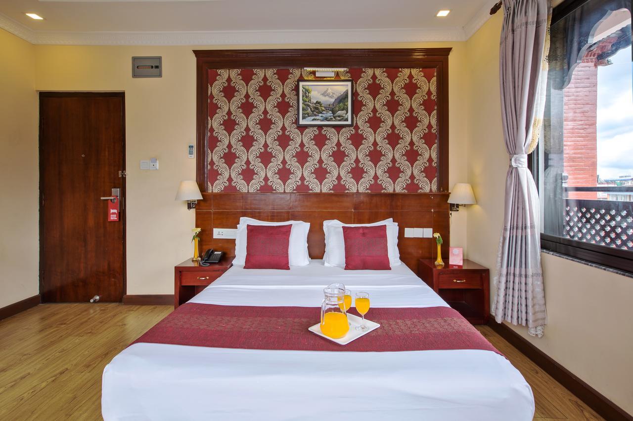 Hotel Pokhara Goodwill Екстериор снимка