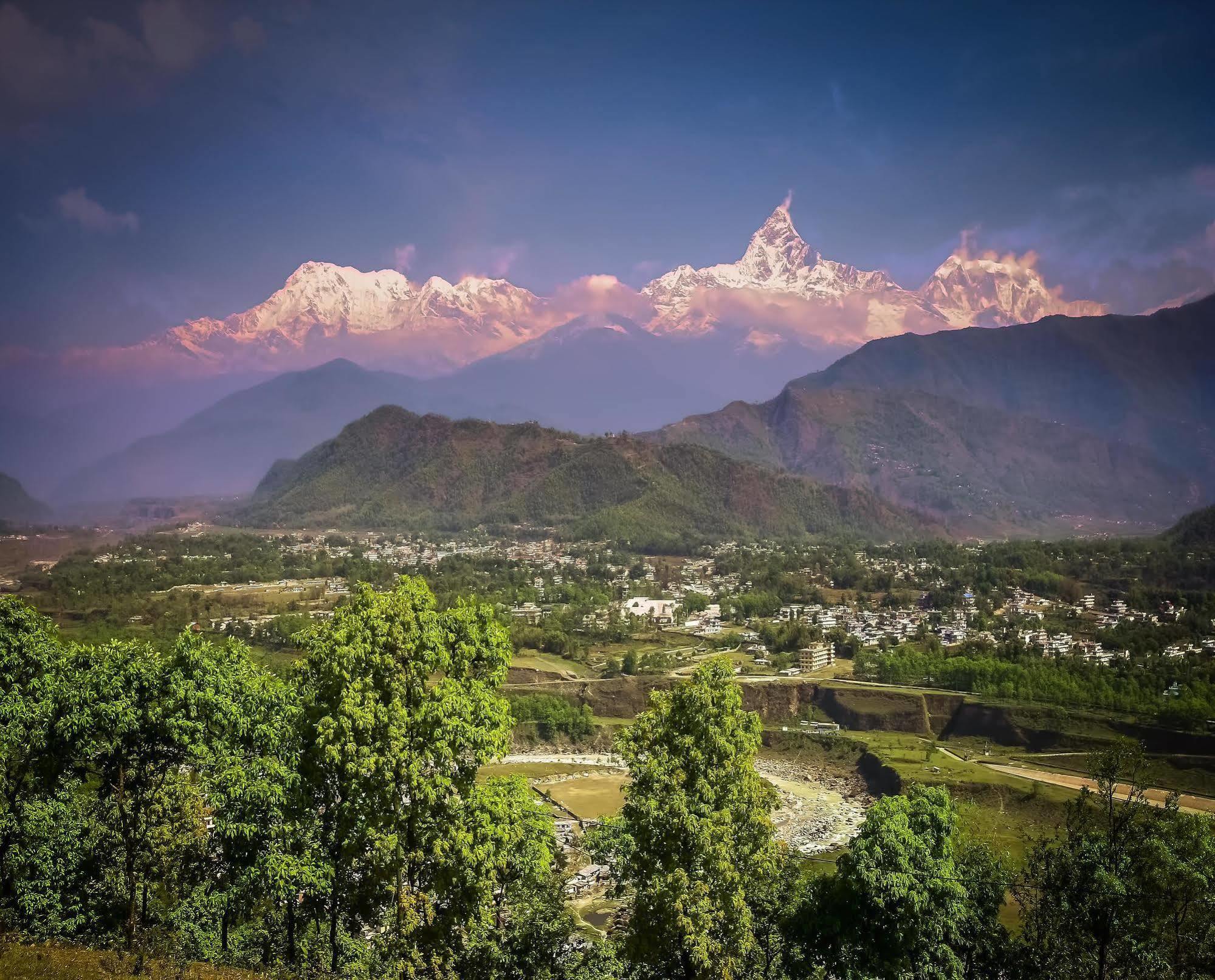 Hotel Pokhara Goodwill Екстериор снимка