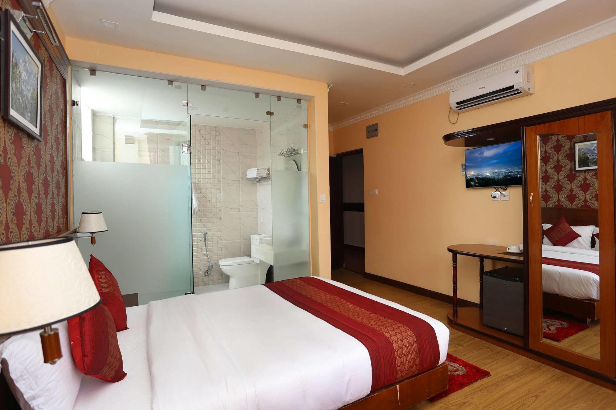 Hotel Pokhara Goodwill Екстериор снимка