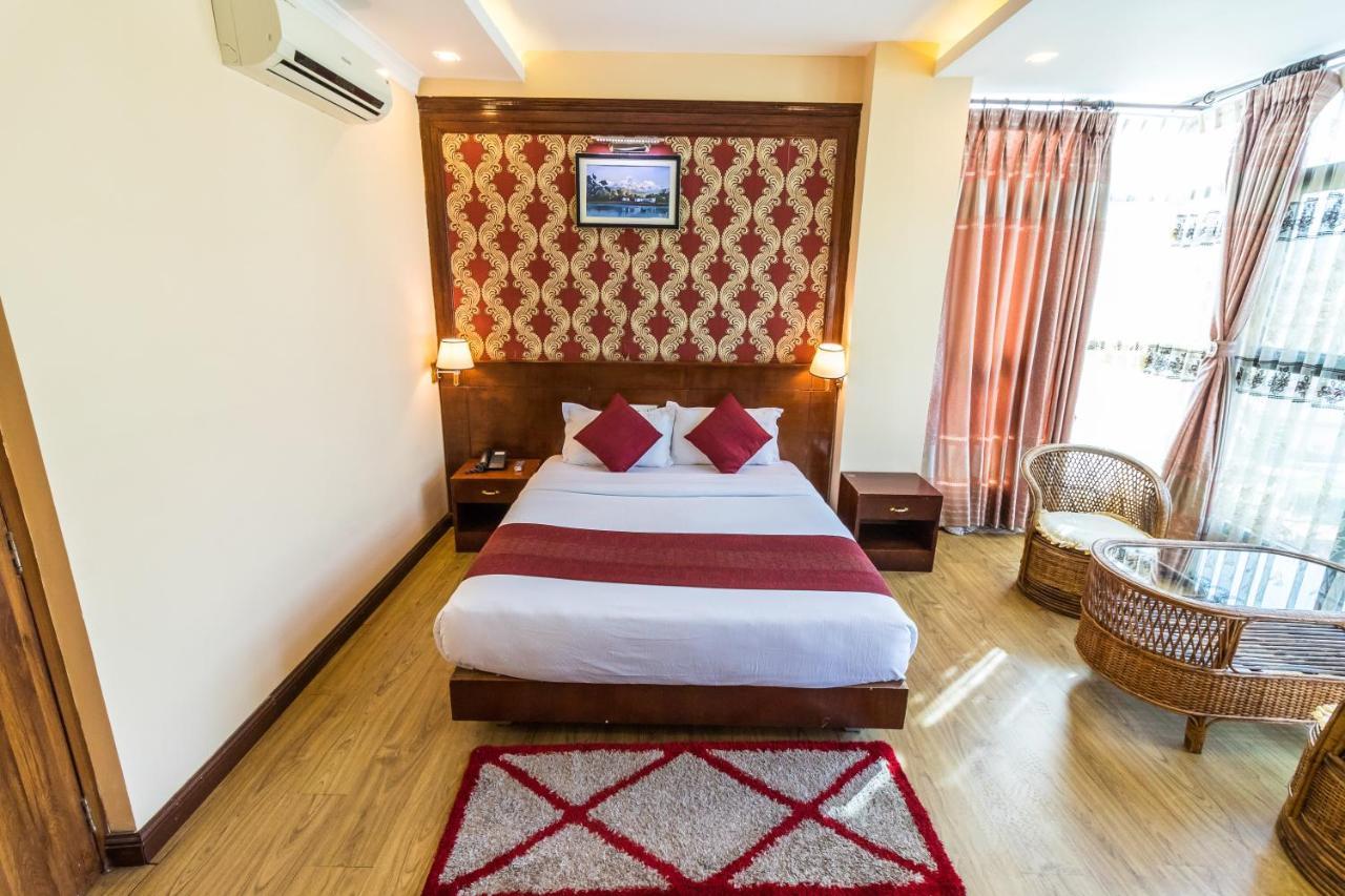 Hotel Pokhara Goodwill Екстериор снимка